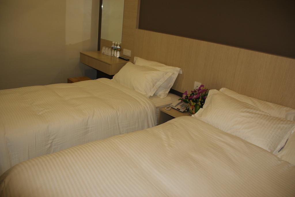 Setia Inn Shah Alam Habitación foto
